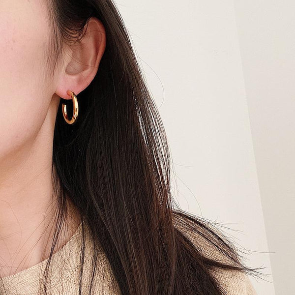 25mm Gold Hoop Earrings - BYOUJEWELRY