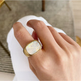 Cecile Shell Ring - BYOUJEWELRY