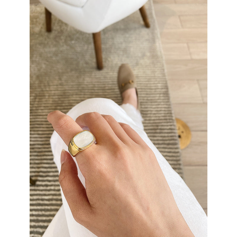 Cecile Shell Ring - BYOUJEWELRY