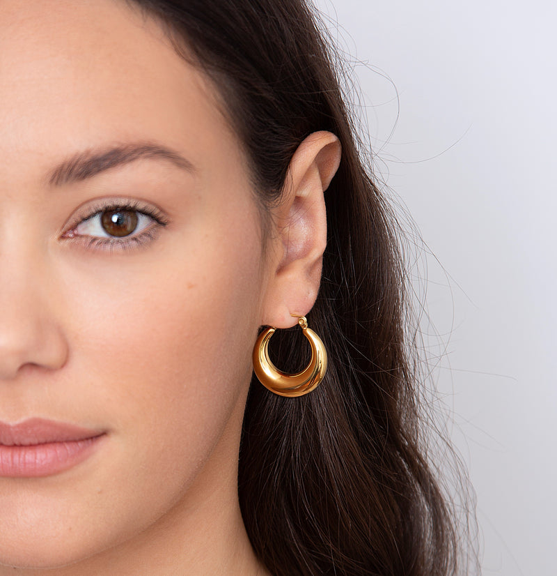 Darcey Gold Hoop Earrings - BYOUJEWELRY