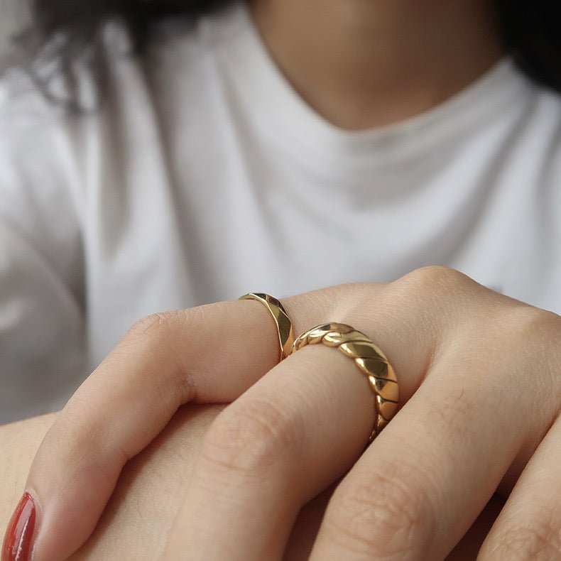 Elise Ring - BYOUJEWELRY